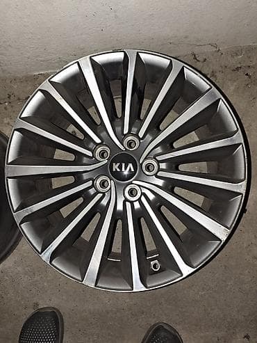 Диски: Литые Диски R 18 Kia, Комплект, отверстий - 5, Б/у — 1