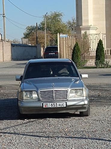 мерс 210 2 0: Mercedes-Benz W124: 1993 г., 2.2 л, Механика, Бензин, Седан — 3