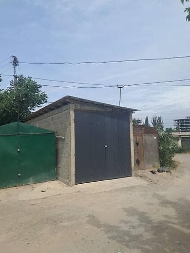 с гаража: 32 м², Кирпичный | Смотровая яма — 3