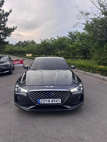 Hyundai Genesis: 2020 г., Седан