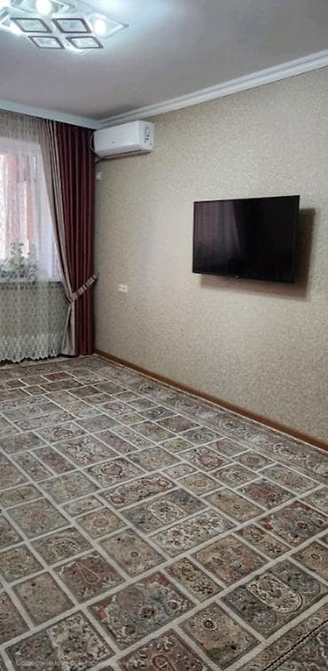 red centr: 3 комнаты, 58 м², 104 серия, 3 этаж, Евроремонт — 3