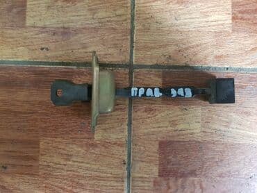 двери венто: Mitsubishi Chariot Grandis ограничитель двери, Митсубиси Шариот — 1