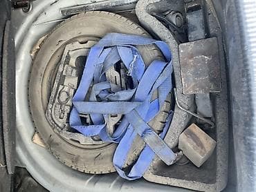 Продажа авто: Volkswagen Bora: 2001 г., 2.3 л, Автомат, Бензин, Седан — 9