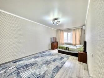 сдаю 1комнатную квартиру на долгий срок в районе кок жар: 1 комната, Агентство недвижимости, Без подселения, С мебелью полностью — 2