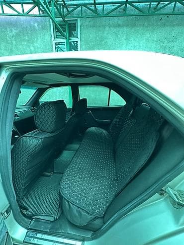outback 2018: Mercedes-Benz C-Class: 1993 г., 2.2 л, Механика, Бензин, Седан — 6
