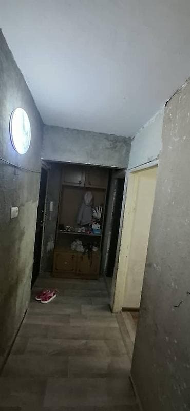 Недвижимость: 2 комнаты, 43 м², 9 мкр 104 серия, 4 этаж, Старый ремонт — 5