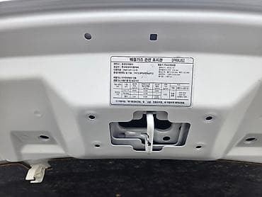 ключ на приус: Toyota Prius: 2024 г., 2 л, Автомат, Гибрид, Хэтчбэк — 6