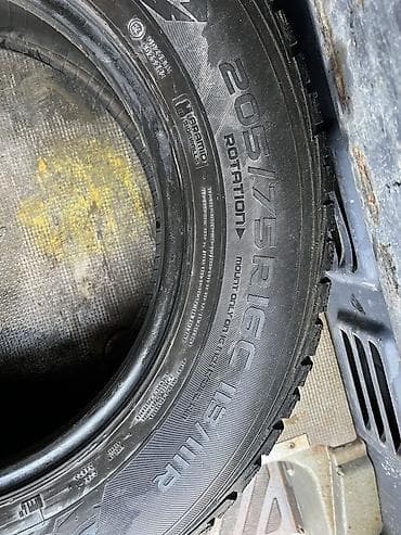 r 16: Продаю резину на бус, 3 шт 205/75/16С — 1