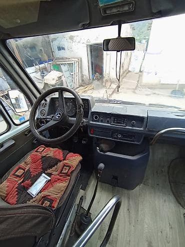 1995: Mercedes-Benz Спринтер: 1995 г., Механика, Дизель — 6