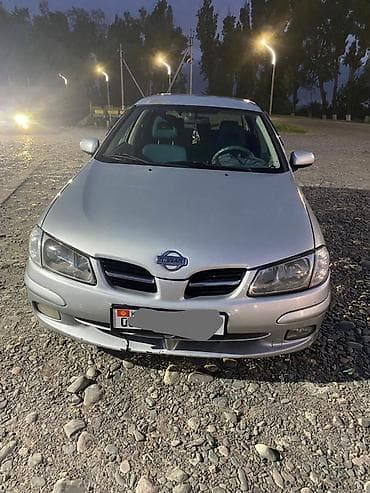 авто г каракол: Nissan Almera: 2002 г., 1.8 л, Кол менен иштөөчү, Бензин, Хетчбек — 2