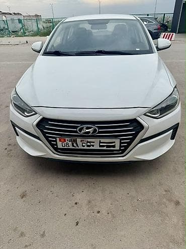 соната y20: Hyundai Elantra: 2019 г., Гибрид, Седан — 1