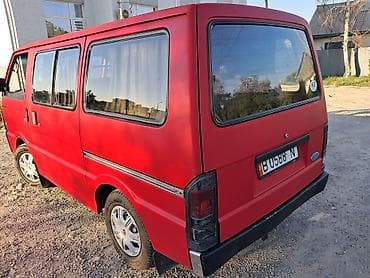 Ford Econovan: 1988 г., 2 л, Механика, Дизель, Минивэн — 3