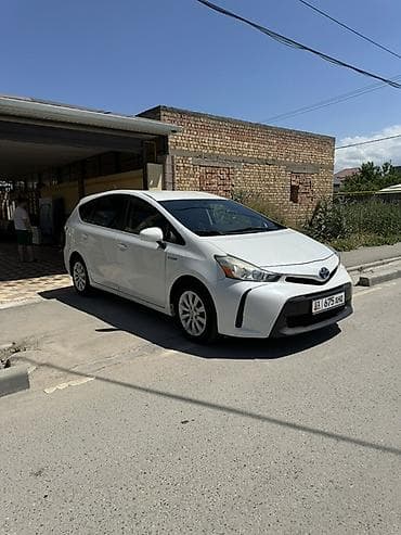 tayota karina e: Toyota Prius V: 2014 г., 1.8 л, Автомат, Гибрид, Универсал — 2