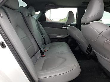 Toyota Avalon: 2020 г., 2.5 л, Вариатор, Гибрид, Седан — 9