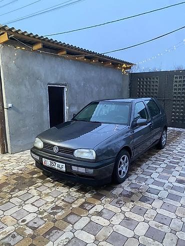 Volkswagen Golf: 1993 г., 1.8 л, Кол менен иштөөчү, Бензин, Хетчбек — 2
