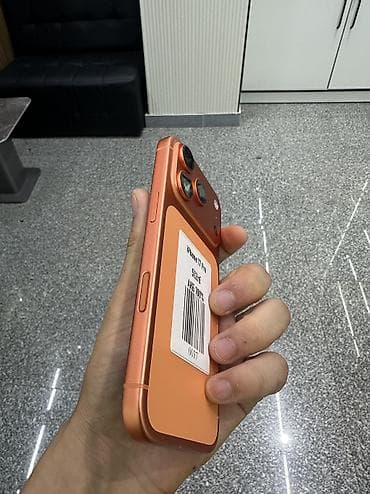 моритор: IPhone 17 Pro, Б/у — 3