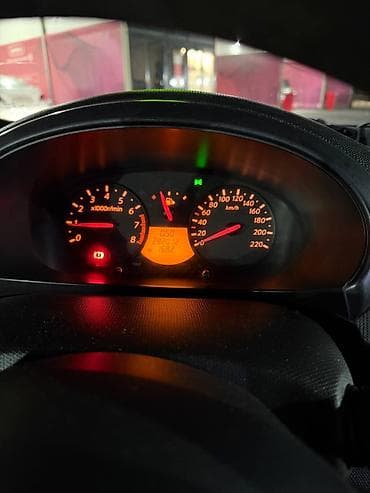 mini refrigerator: Nissan Micra: 2008 г., 1.2 л, Механика, Бензин, Хэтчбэк — 4
