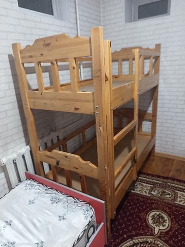 мебельные материалы: Двухъярусная кровать из массива ляствика - Материал: натуральное — 1