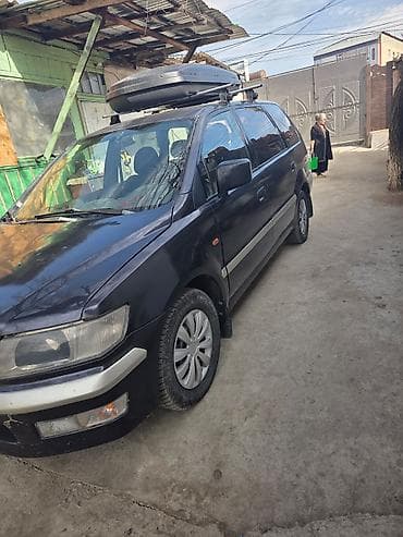 rio kia: Mitsubishi Space Wagon: 1999 г., 2.4 л, Механика, Бензин, Минивэн — 3