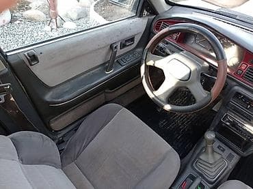 sg 9: Mazda 626: 1988 г., Механика, Бензин, Лифтбек — 10