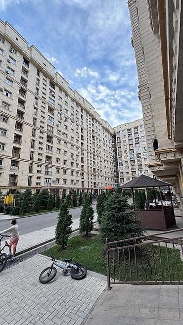 Квартиры: 1 комната, 38 м², Азия Молл Элитка, 11 этаж, Свежий ремонт — 10