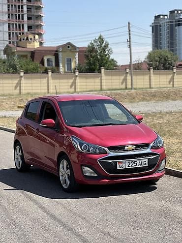 битые машина: Chevrolet Spark: 2019 г., 1 л, Вариатор, Бензин, Хэтчбэк — 2