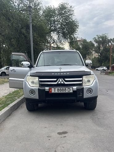 Mitsubishi Pajero: 2008 г., 3 л, Автомат, Газ, Внедорожник
