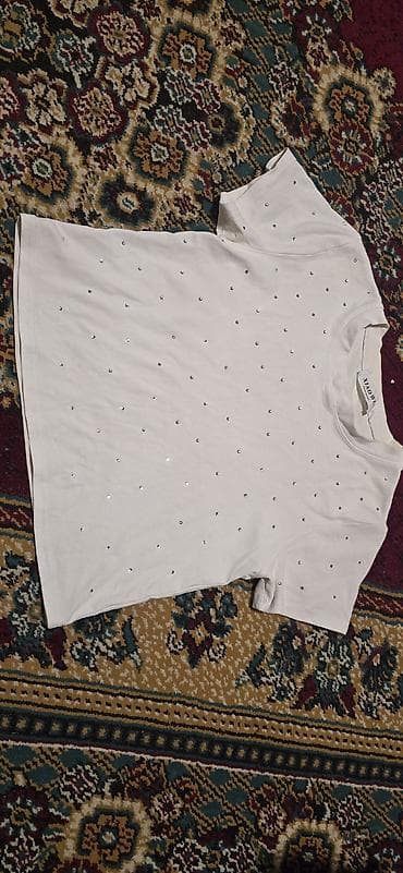 мужские футболки: Футболка, Классическая модель, Б/у, M — 4