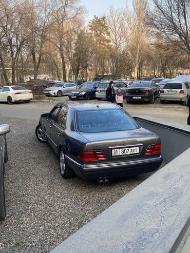 авто на газу: Mercedes-Benz E-Class: 1999 г., 4.3 л, Автомат — 8
