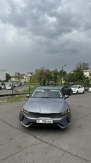 Kia K5: 2021 г., 1.6 л, Автомат, Бензин, Седан