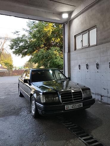 mercedes e13: Mercedes-Benz E-Class: 1988 г., 3 л, Автомат, Бензин, Седан — 5