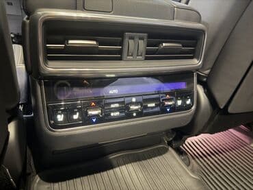 шипованная резина б у: Lexus LX: 2022 г., 3.5 л, Типтроник, Бензиновая, Внедорожник — 11