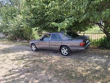 rex sprinter: Mercedes-Benz W124: 1991 г., 2.6 л, Ручные, Бензин, Седан — 1