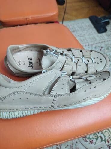 шлепка: Продаючистая кожа,носила один раз,размер не подошёл, очень — 4