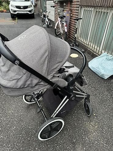Коляска Cybex Priam (линейка Platinum), цвет серый.Производство