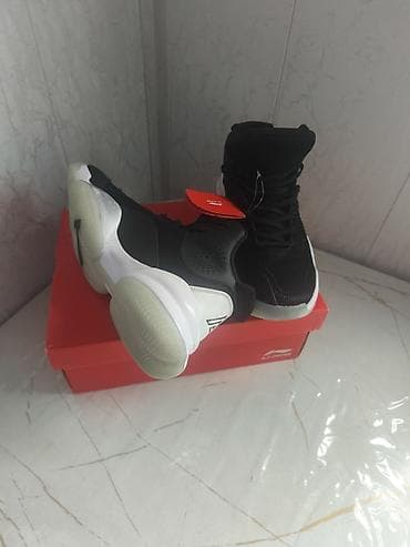 nike tech flece: Кроссовки Li-Ning - Размер: US 9 / EUR 42⅔ / CN 265(3) - Дизайн — 2