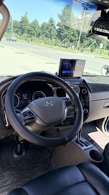 Продажа авто: Hyundai Porter: 2018 г., 2.5 л, Автомат, Дизель — 3
