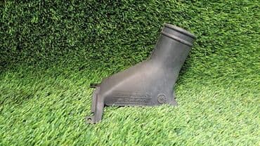 блок предохранителей: Воздуховод генераторатора Е39 8 160 855 Год 2001 В отличном — 1