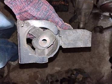 Подушка мотора Honda