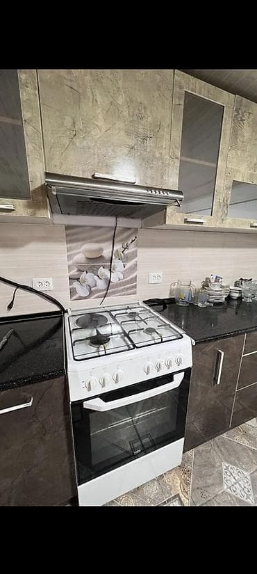 гик цены на квартиры бишкек: 67 м², 4 комнаты, Церковь — 4