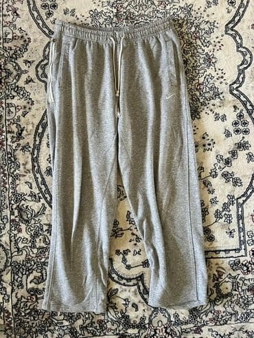 прокат национальных костюмов для детей: Серые спортивные брюки Nike. - Прямой крой, свободная посадка по ноге — 1