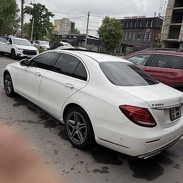 мерседес петровка: Mercedes-Benz E-Class: 2019 г., 2 л, Автомат, Дизель, Седан — 3