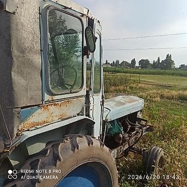 Транспорт: Трактор Т28 колесный с кабиной - Цвет: голубой - Кабина остекленная — 3