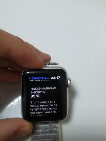 garmin commander: Apple Watch Series 3, 38 мм, алюминий (серебристый) с серым нейлоновым — 2