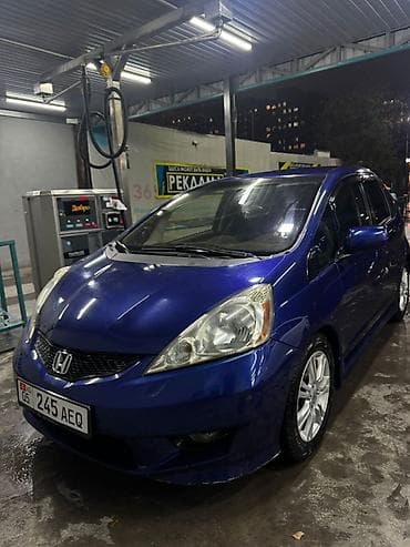 двигатель honda fit 1.3 купить бишкек: Honda Fit: 2010 г., 1.5 л, Автомат, Бензин, Хэтчбэк — 1