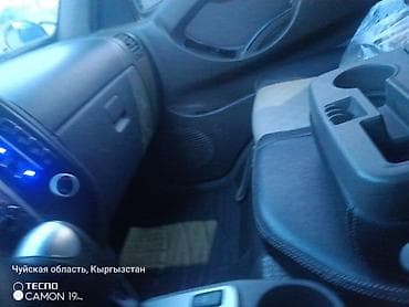 1000: Легкий грузовик, Hyundai, Стандарт, 3 т, Б/у — 7