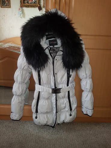 спортивные пуховики: Пуховик на зиму. мех на капюшоне натуральный.размер-s — 1