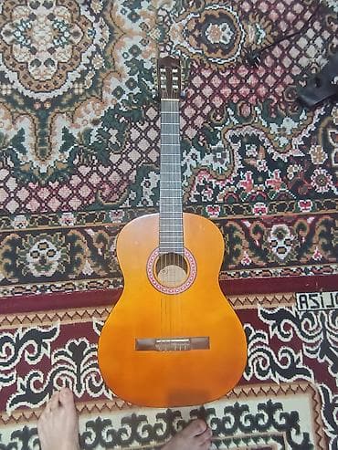 Гитары: Классическая шестиструнная гитара 4/4 (Испанская) - Тип: классическая — 4