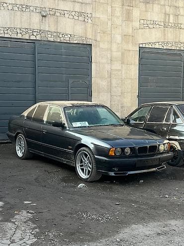 cx 9: BMW 5 series: 1993 г., 3 л, Ручные, Бензин, Седан — 3