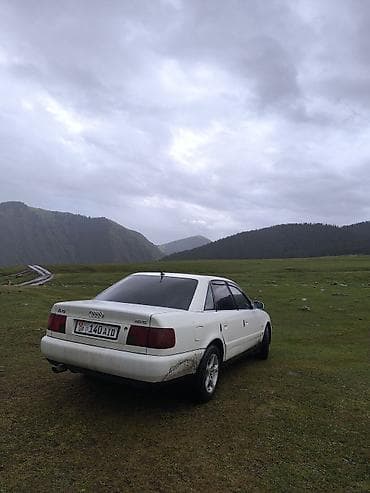 скутер ош: Audi A6: 1994 г., 2 л, Кол менен иштөөчү, Бензин, Седан — 10